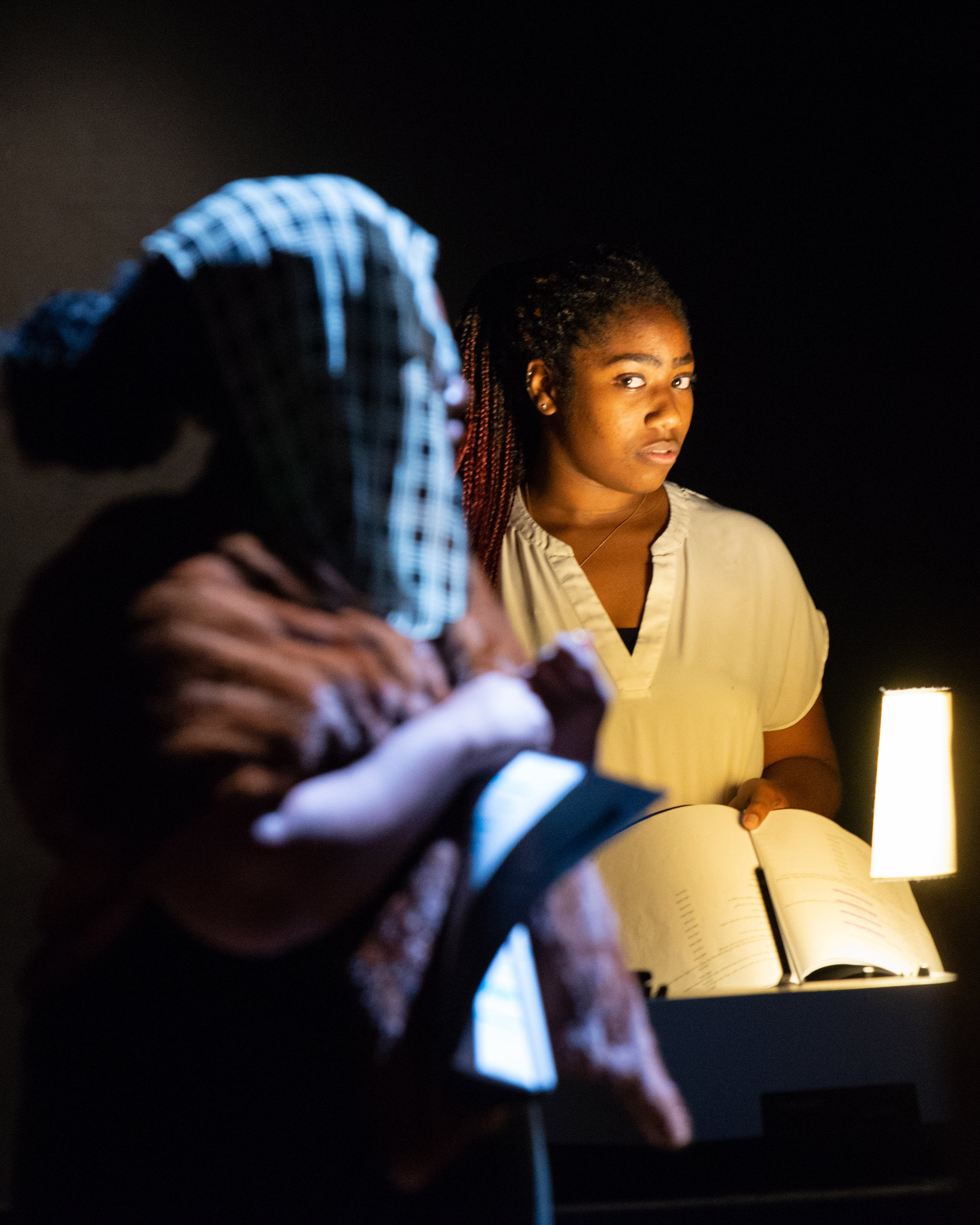 Copy of TM19_TheaterHappensInTheDark_performance-14.jpg