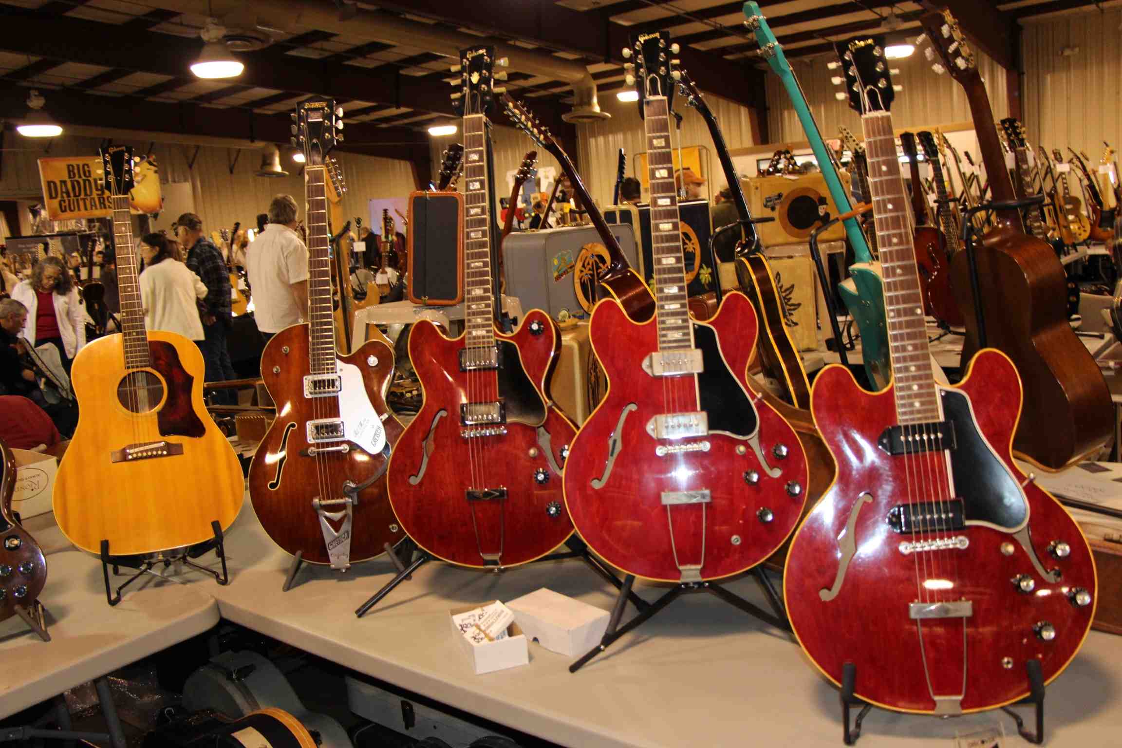 Gibson ES-335s.jpg