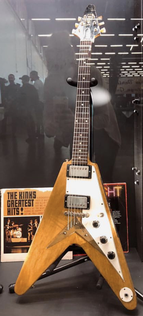 The Davies-Kinks Gibson Flying V