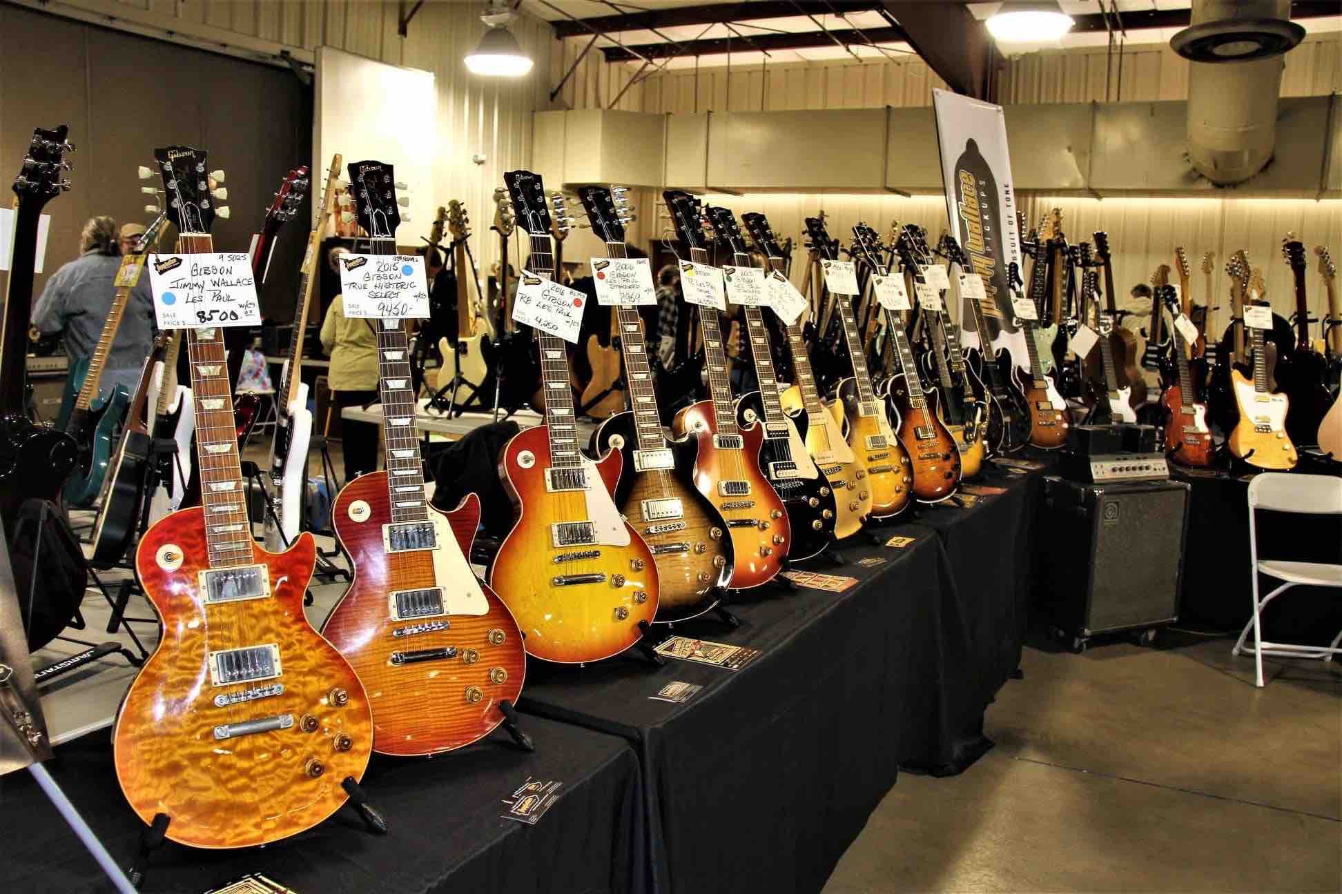 Les Pauls.jpg