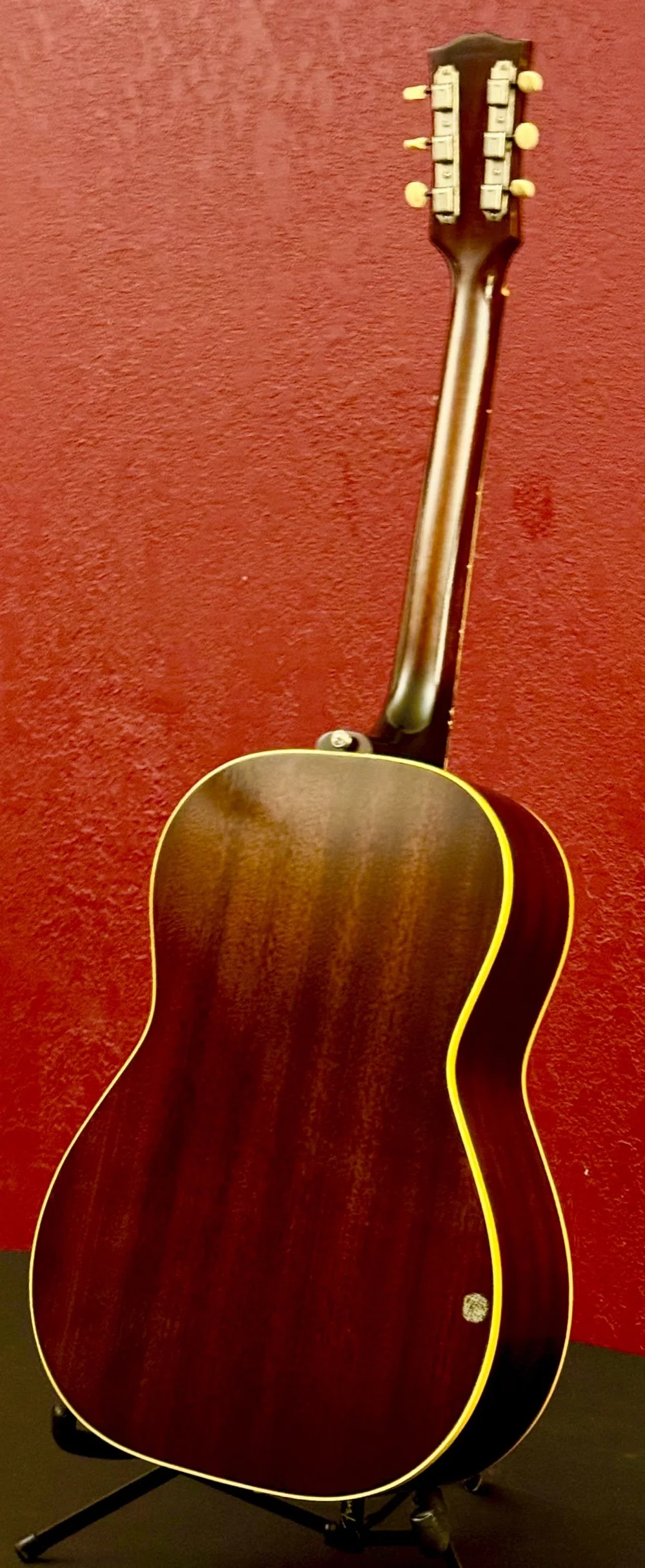 1966 Gibson LG-1 for Sale — Winter Park Vintage Guitars