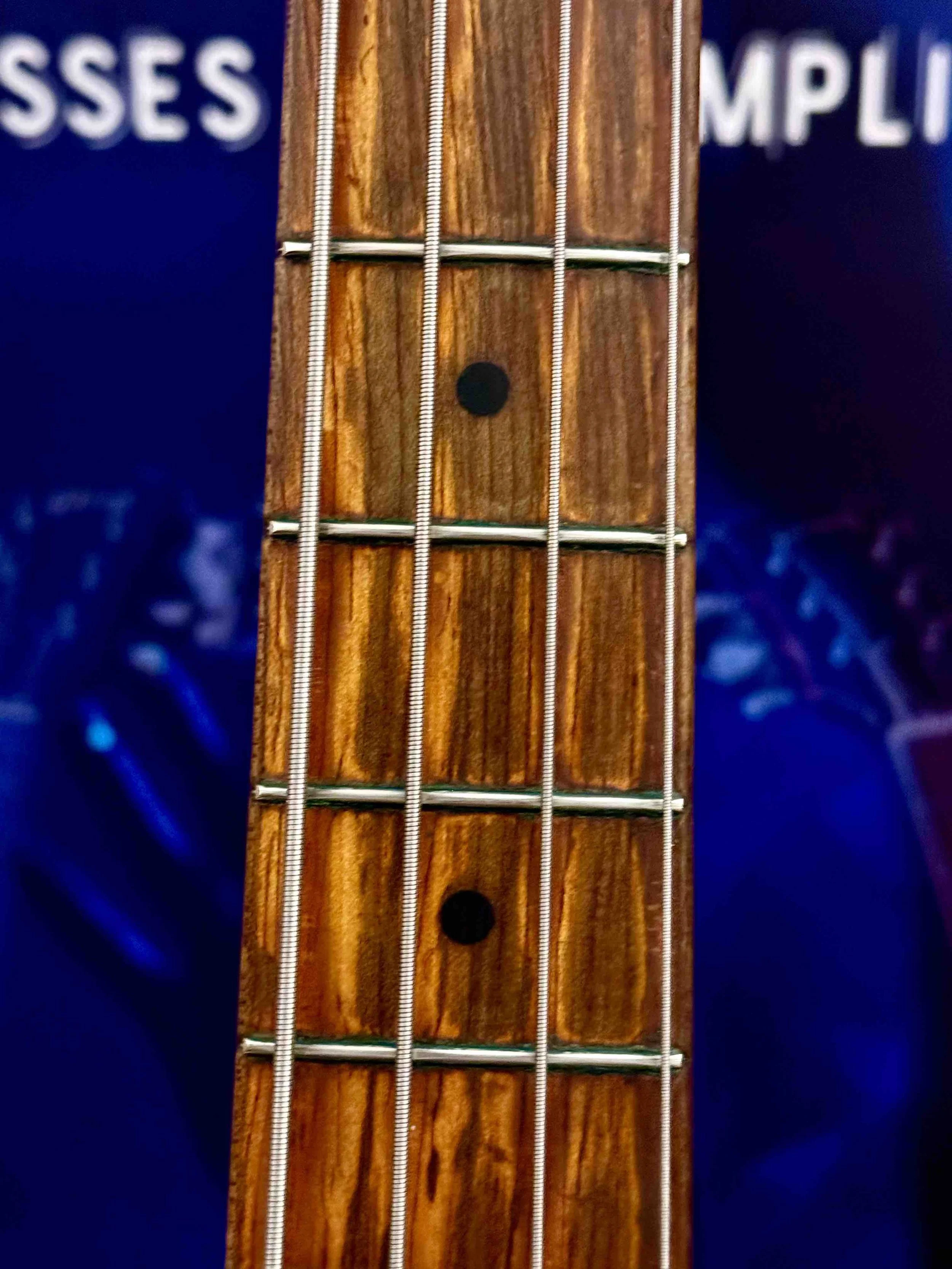 59 p bass frets.jpg