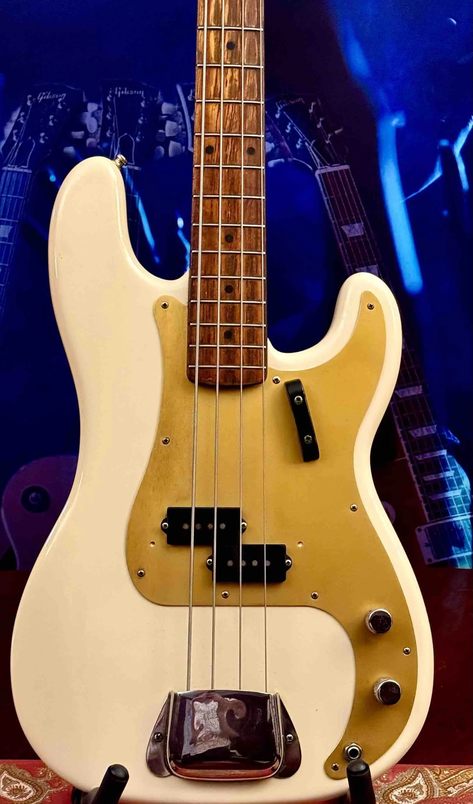 1959 fender bass for sale.jpg