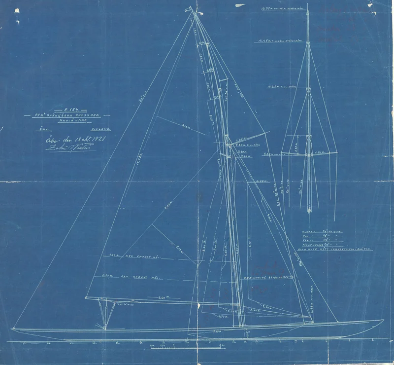 ....A 55m2 skerrycuiser designed by Zaké Westin in 1921. Plans: Sjöhistoriska Museet..Zaké Westinin vuonna 1921 suunnittelema 55m2-luokan saaristoristeilijä. Piirustukset: Sjöhistoriska Museet....