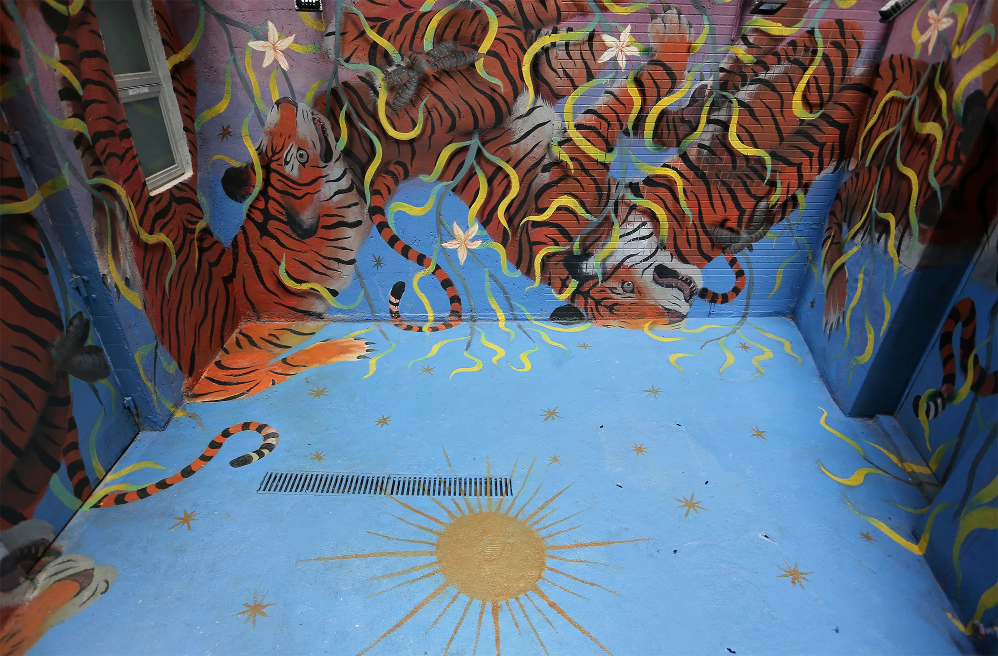 WorldUpsidedown_Wall 1.jpg