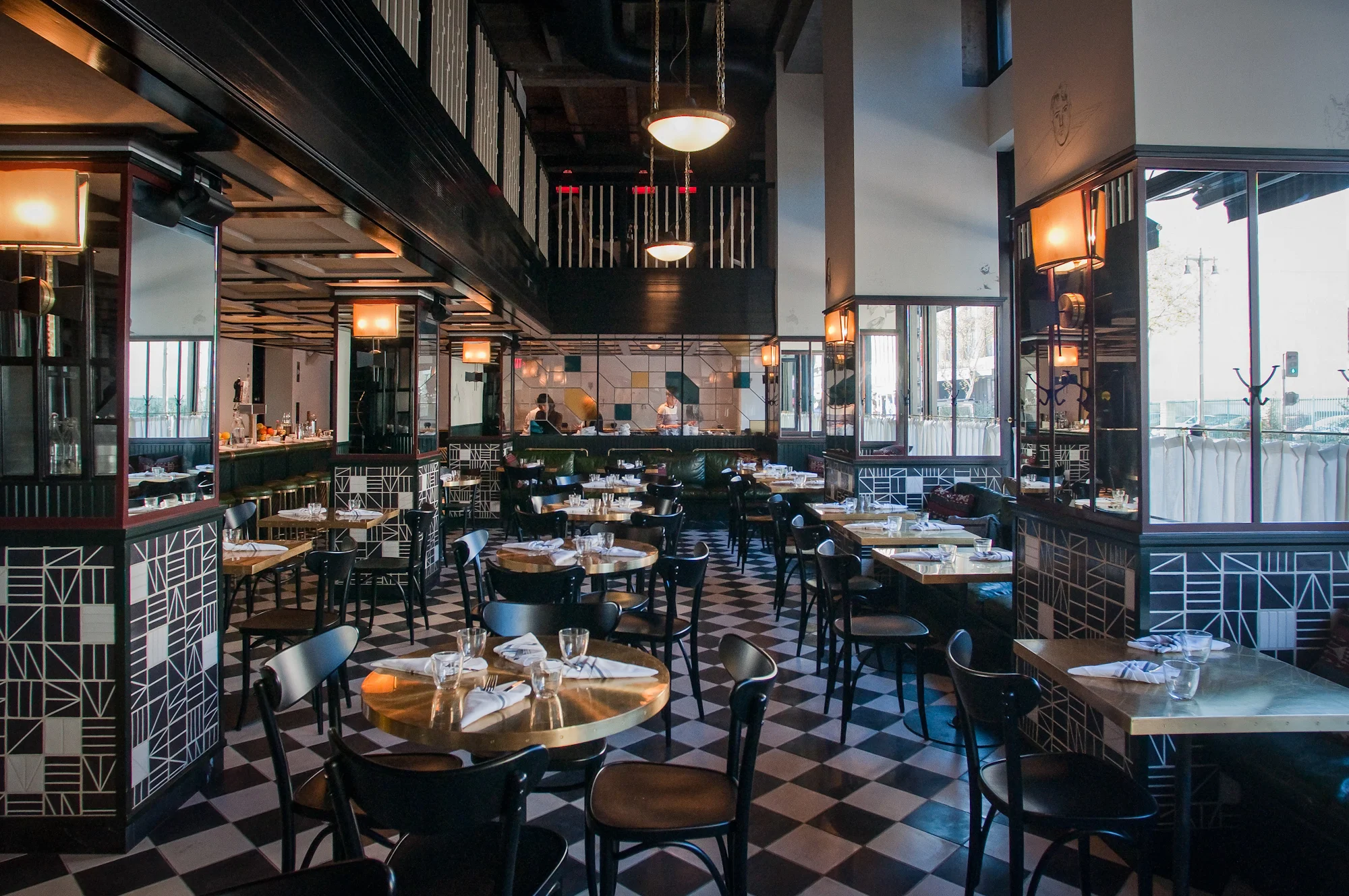 This is a good restaurant. This is a good restaurant