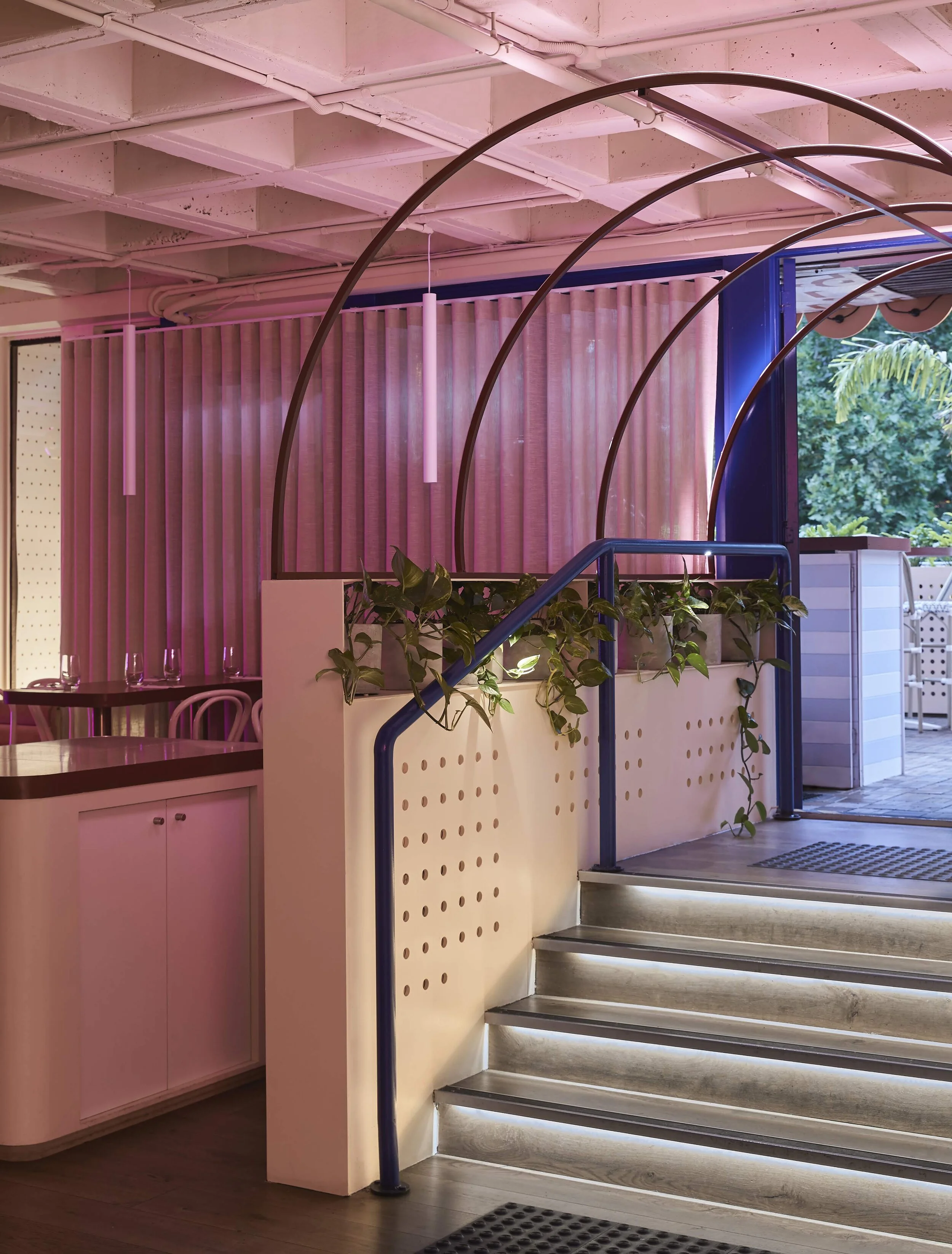 PINCHY'S BOURKE CHAMPAGNE & LOBSTER BAR INTERIOR DESIGN BY BRANDWORKS