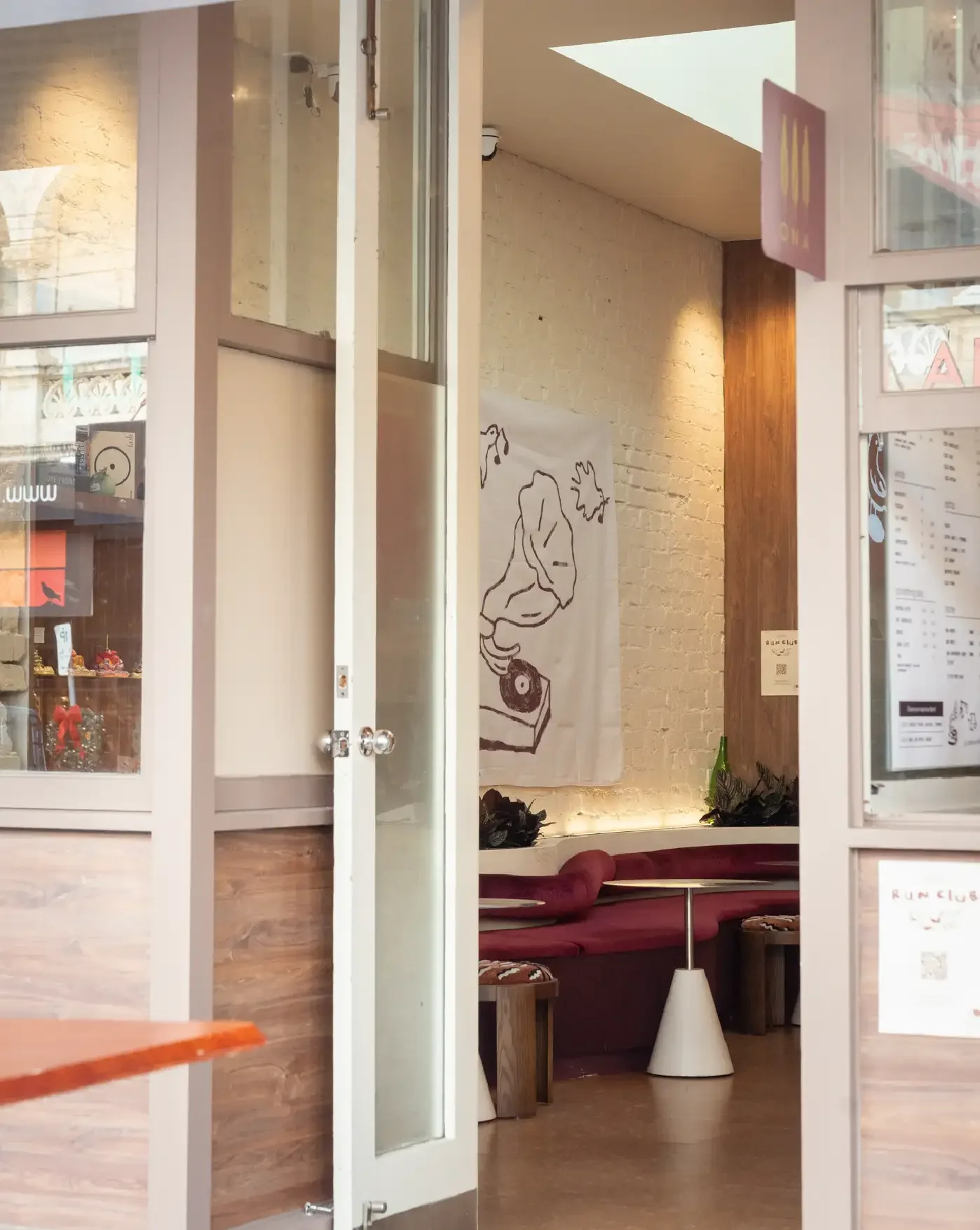 brandworks_sabi-sounds_interior_9.webp