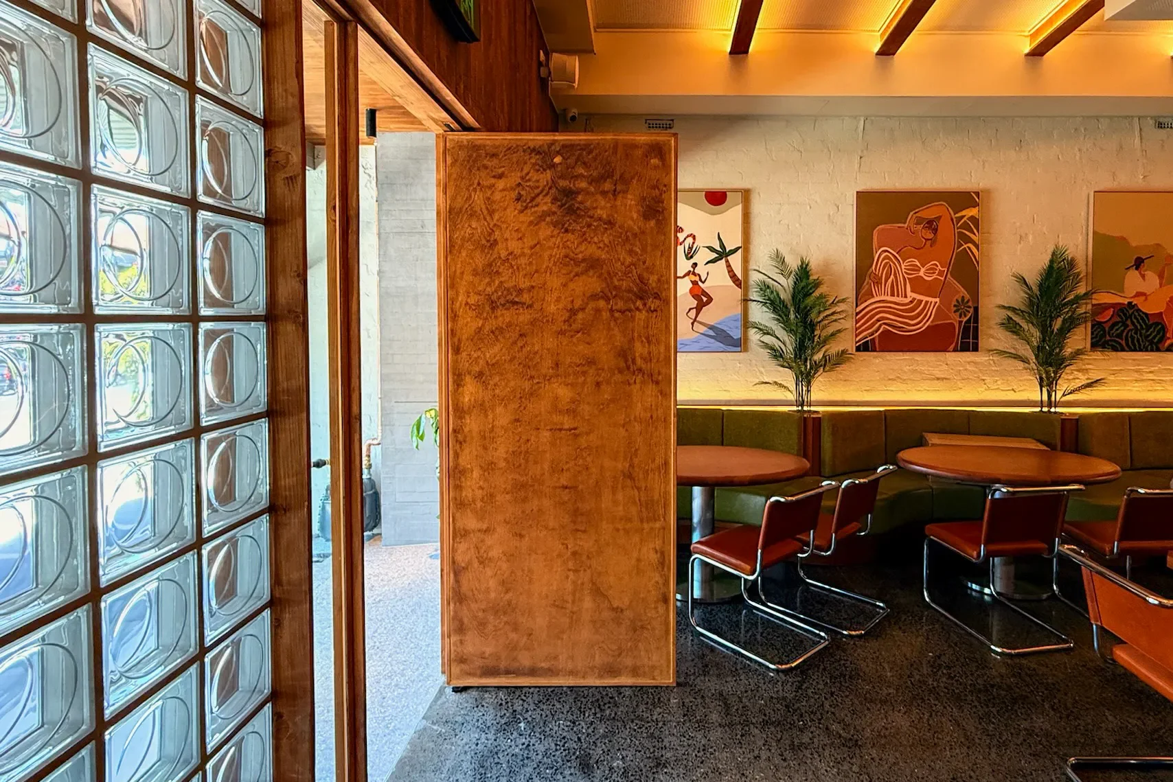 brandworks-interior-tyga-03.webp