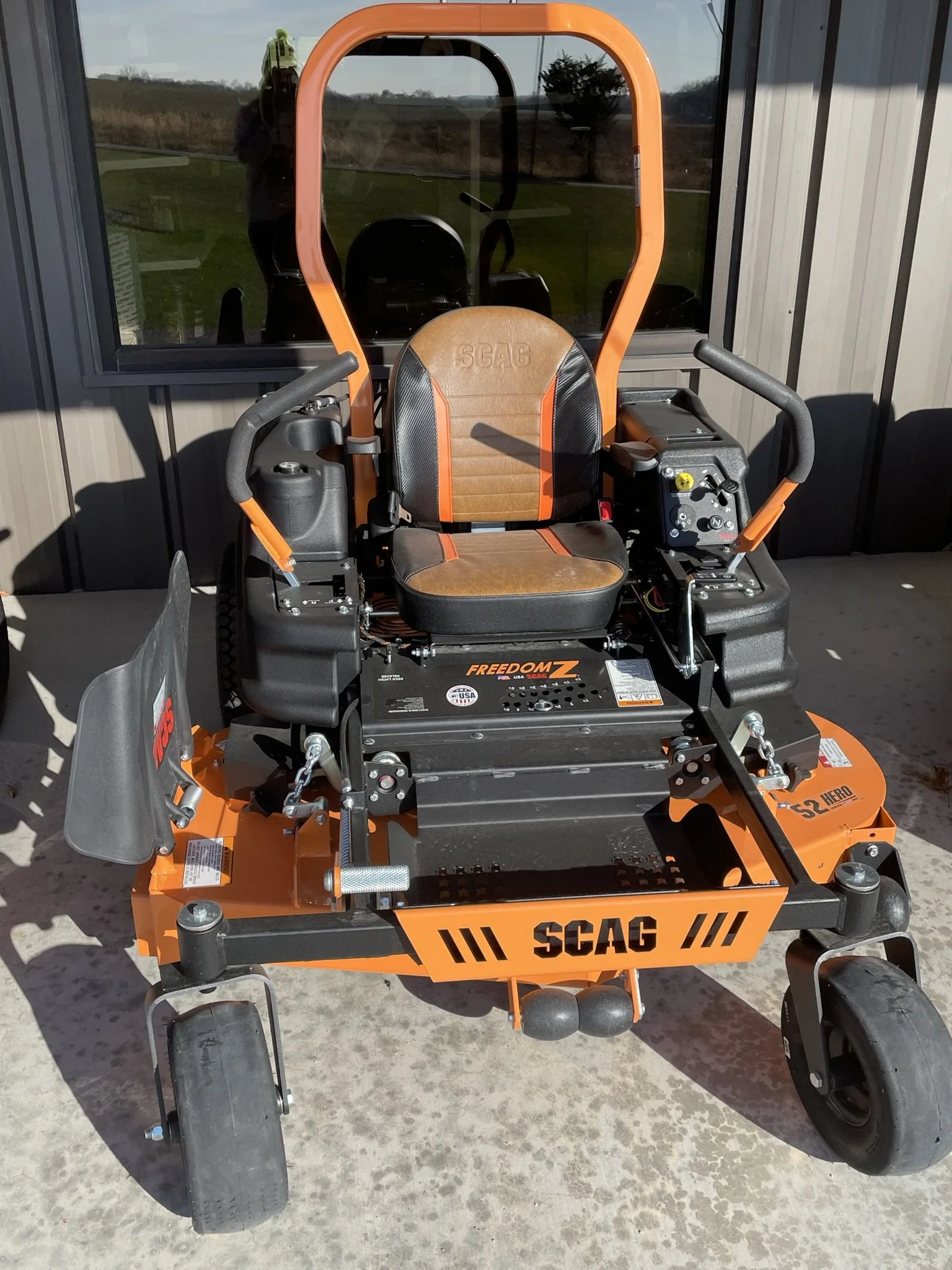  SCAG 52” FREEDOM Z ZERO TURN    