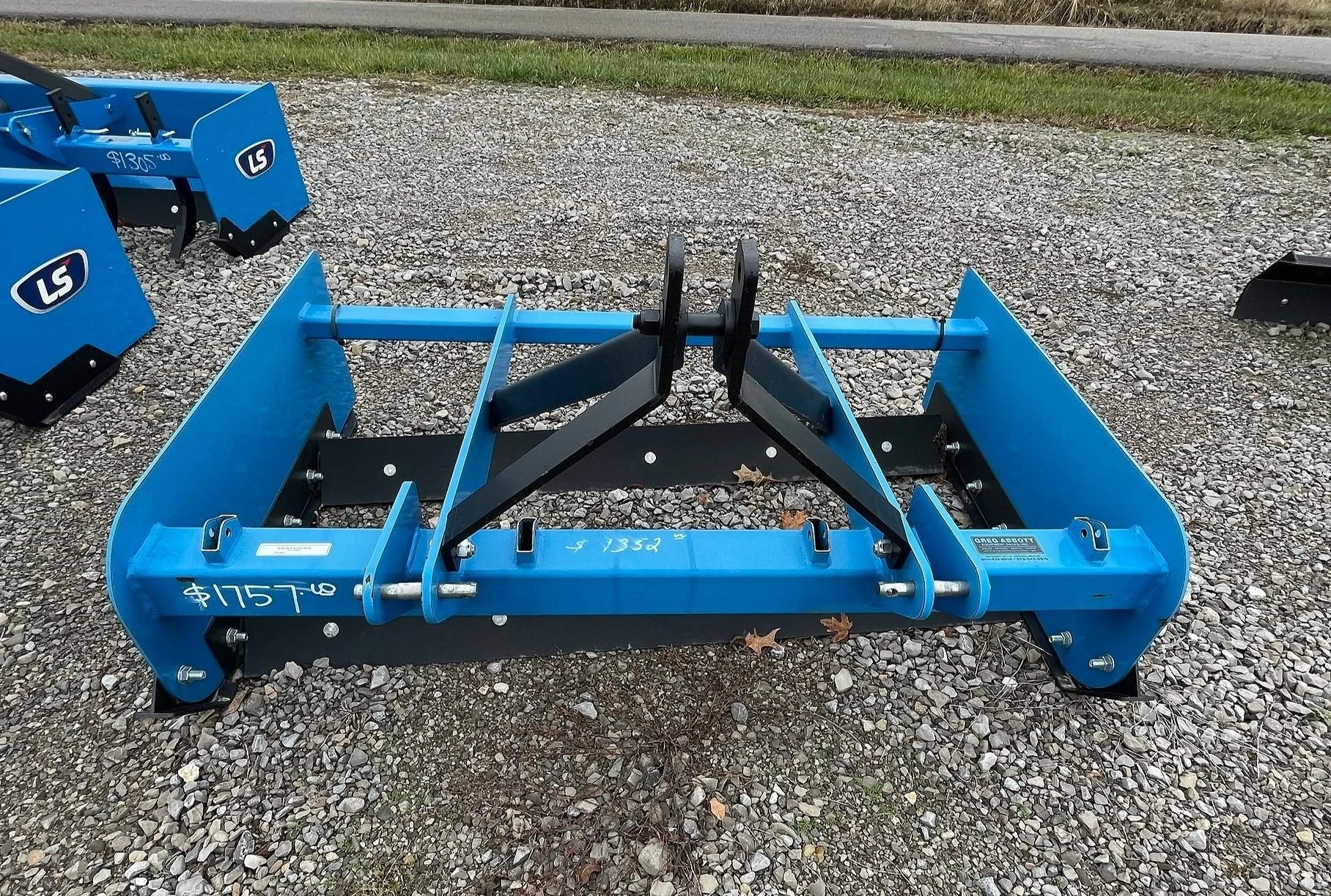5' LAND PLANE