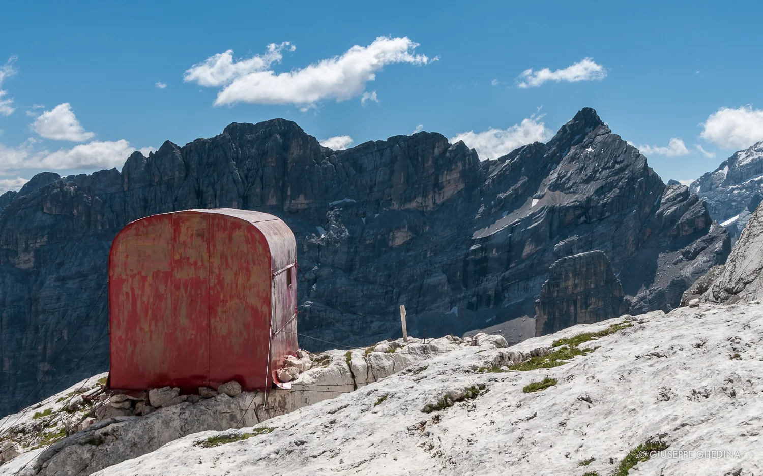 Il bivacco Slataper _ photo @giuseppeghedina.com
