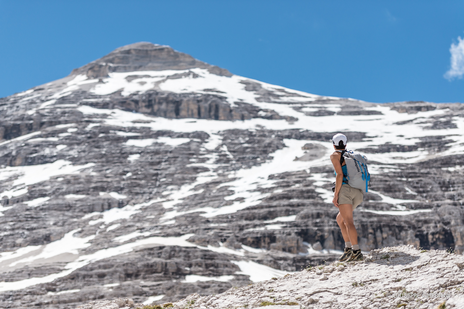 La cima della Tofana di Rozes vista da El Majariè prima di raggiungere il Rifugio Giussani _ Foto @giuseppeghedina