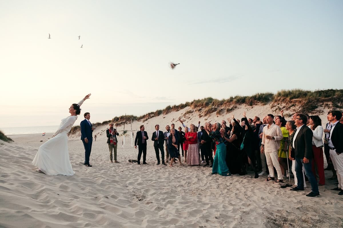 ja hoor, ik ben op weg naar terschelling voor een huwelijk! zoveel zin in!