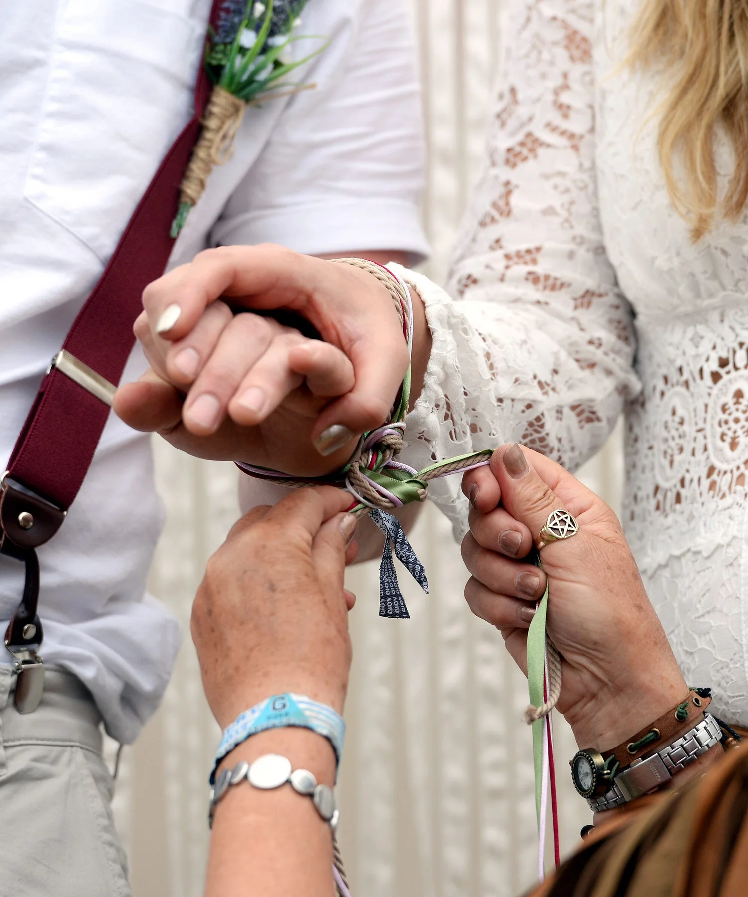 hand-fasting ceremony