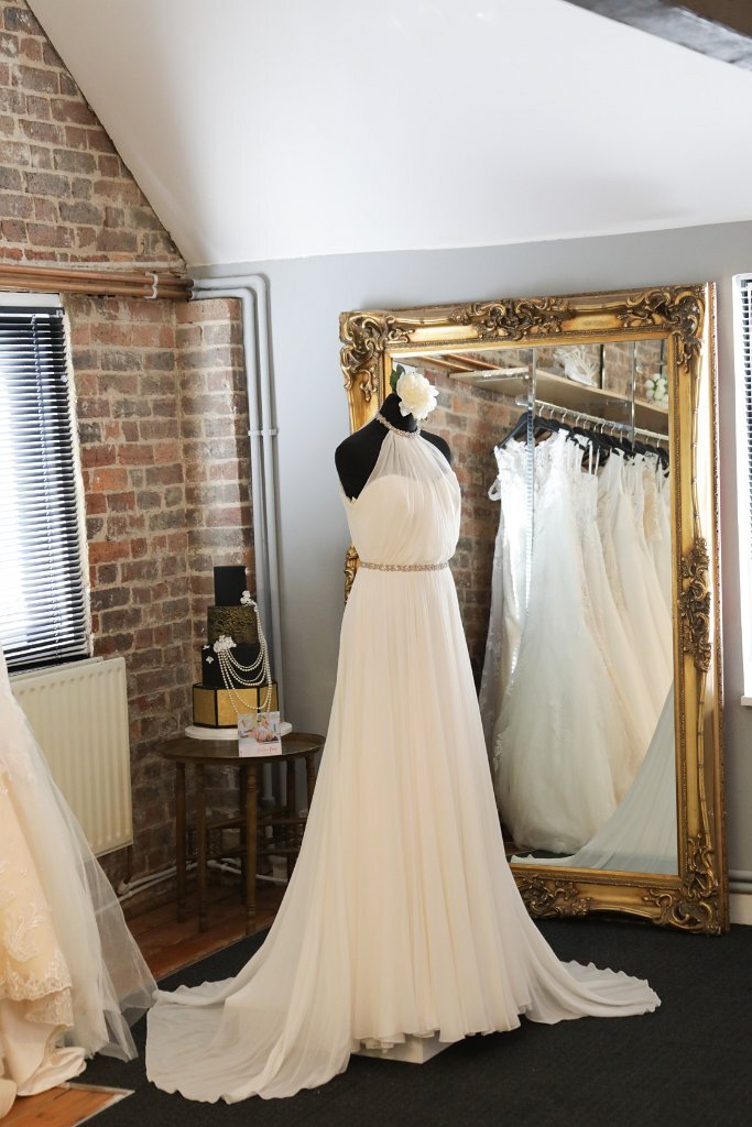 Tips For an Amazing Wedding Dress Shopping Experience — The Kent ...
