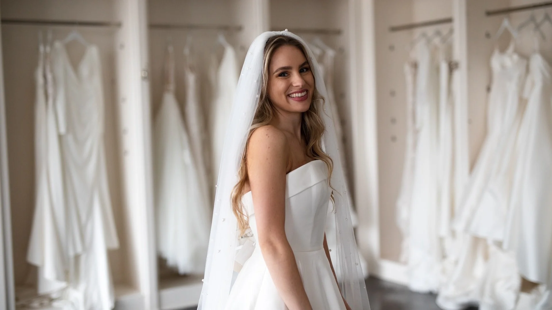 Wedding Dress Shopping: How to Prepare for Your Appointment
