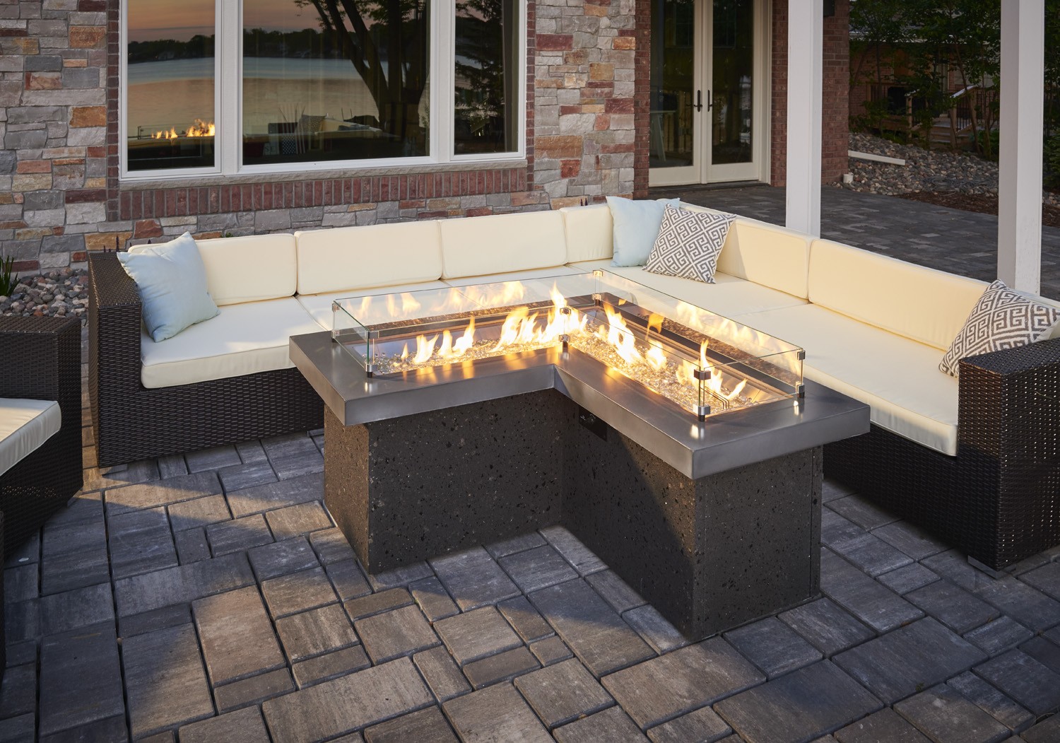 Fire Pits Irish Springs Pools And Spas, Backyard Fire Pit Table