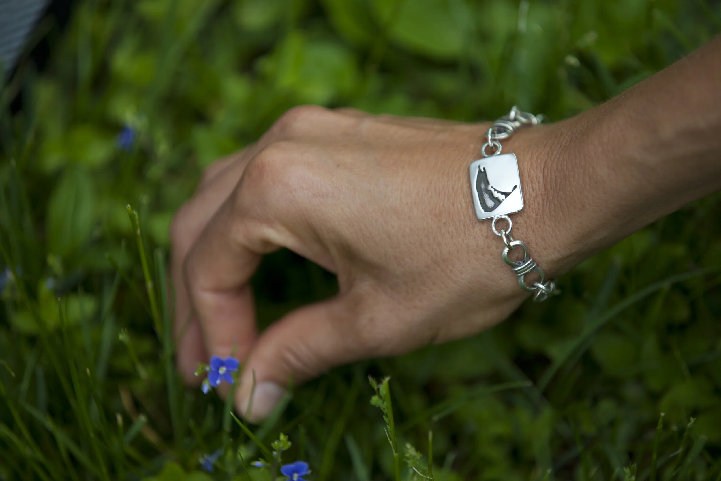 handmade sterling silver Nantucket bracelet