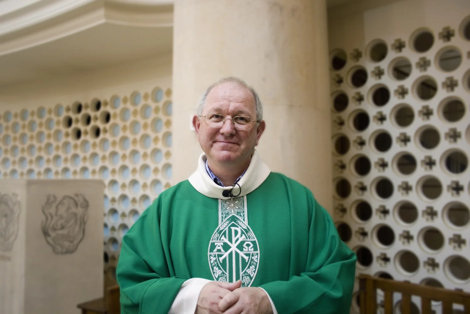 The pictures of my priest and my church are my favourites Loria Siamia, excerpt from I Am Not Alone … , New Londoners (PhotoVoice / Trolley 2008)