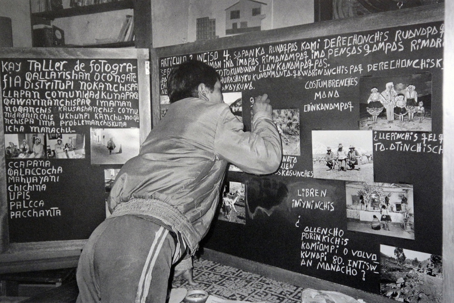  Serapio Verduzco / Periódico mural communal sobre derechos humanos, Ccapana / Ccuhuayo, Cusco, 1987.&nbsp; © TAFOS 