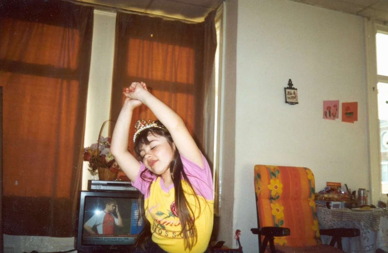 Transparency: photography by unaccompanied refugee youth