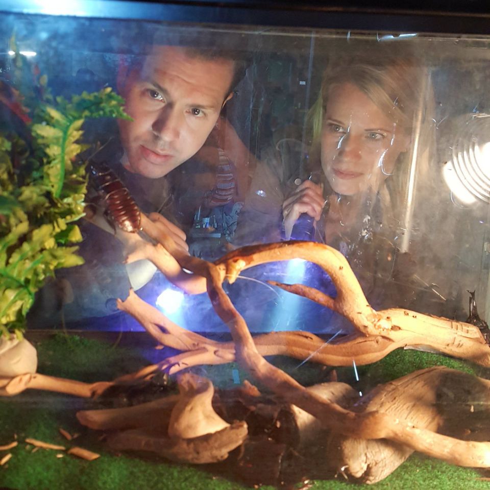 Bugging out with @JonSeda — @Joelle_Carter #costars #OneChicago @chicagojustice