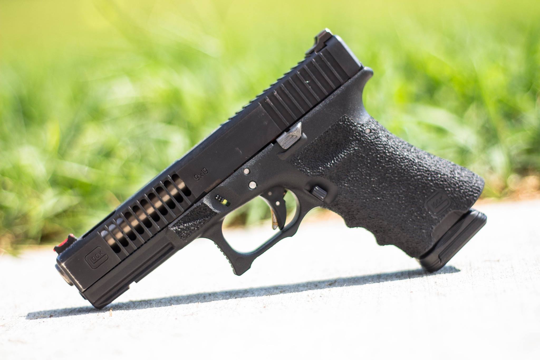 My Glock 17, chopped by NAF and Slide Machined by ATEi.
