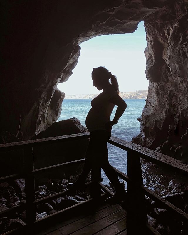 Does this cave make me look pregnant? 🥰