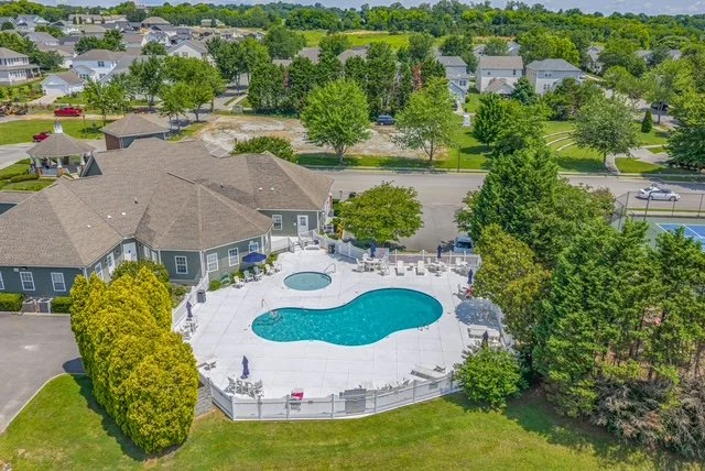 55-web-or-mls-June 2026 Willow Creek-24.JPG