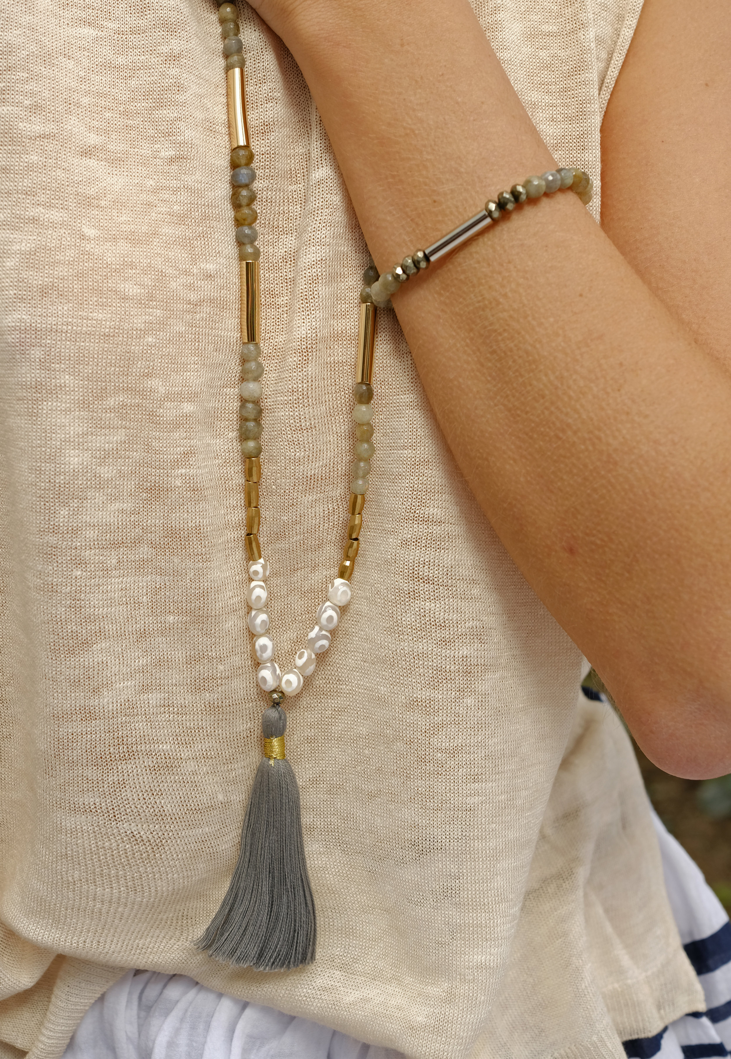 Londontassel1.jpg