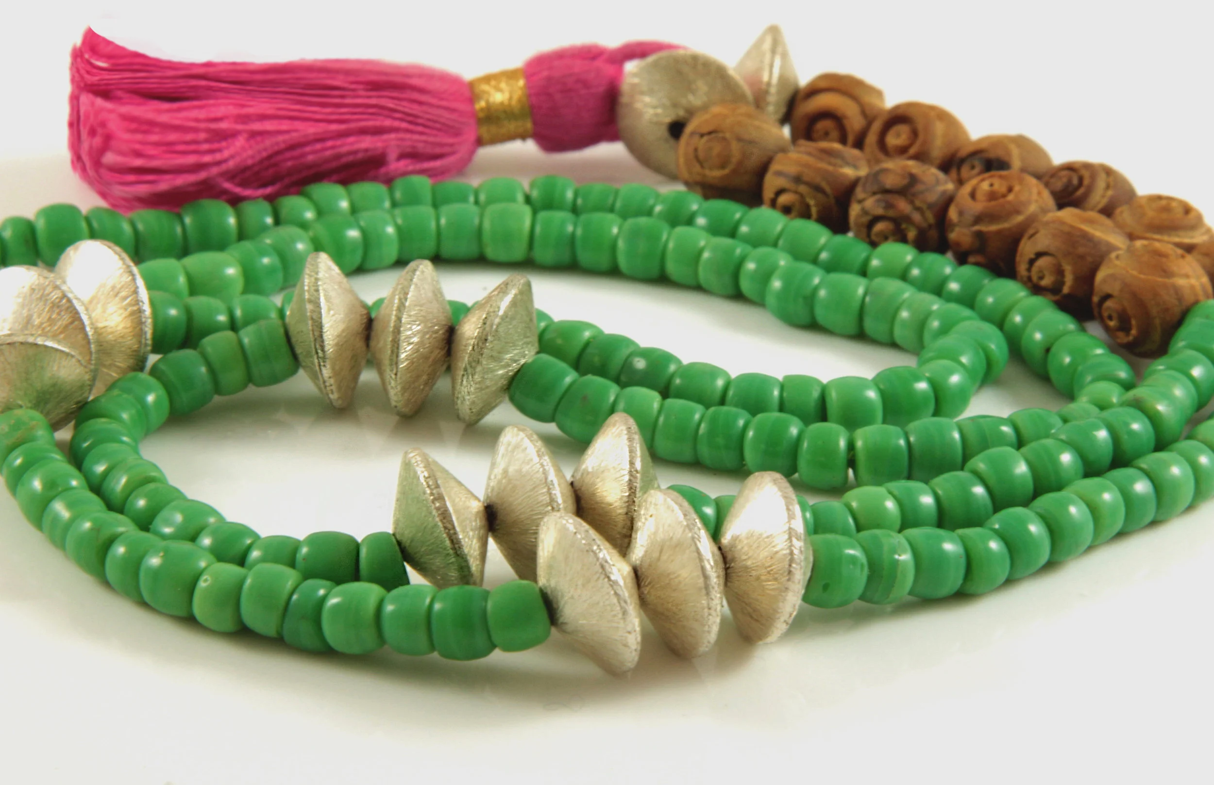 turkananecklace.jpg