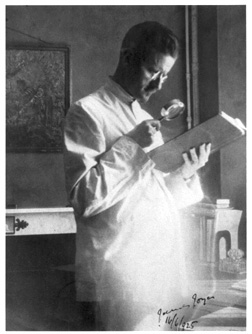 James Joyce, photograph by Sylvia Beach, Paris, Bloomsday 1925. Image courtesy of the Poetry Collection of the University Libraries, University at Buffalo, The State University of New York. Used with permission.
