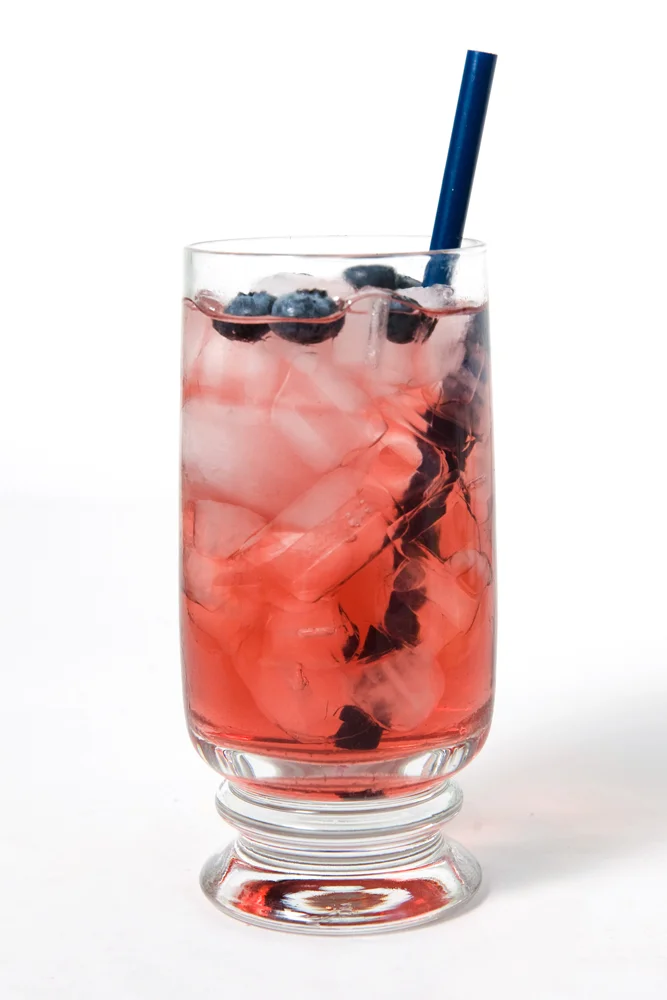 The Twisted Shrub Blueberry Lemon soda drink