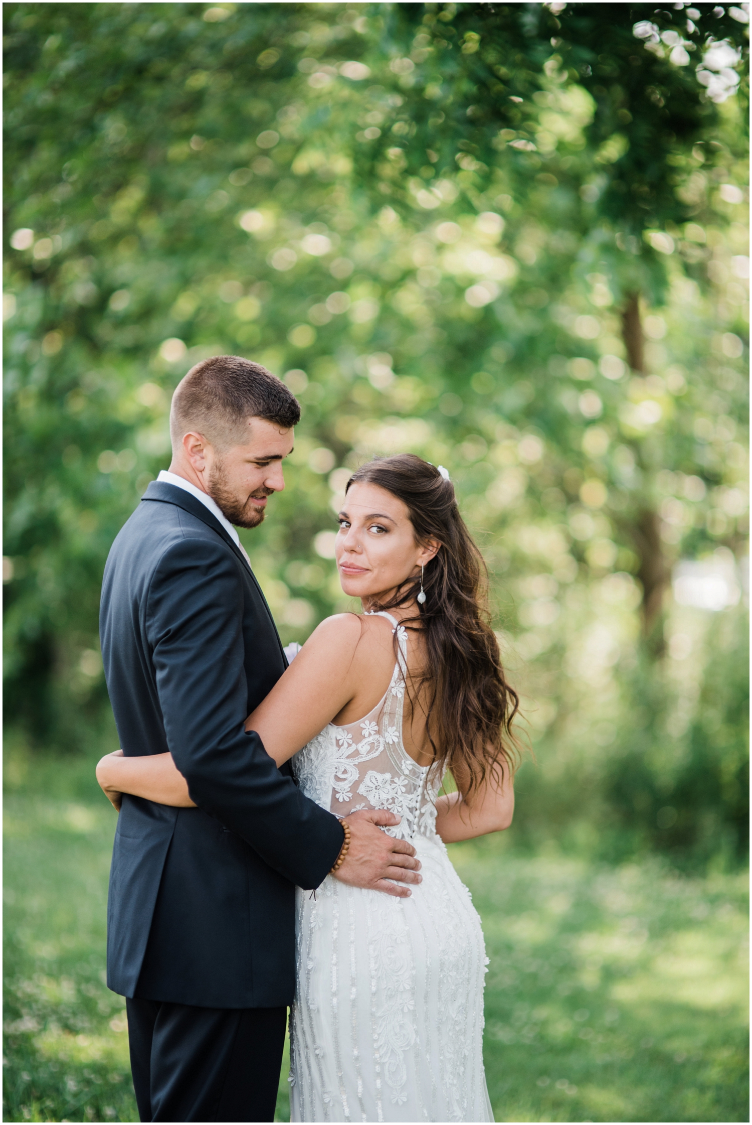 Rolling-Meadows-Ranch-Cincinnati-Ohio-Wedding-Photographer-Chelsea-Hall-Photography_0066.jpg