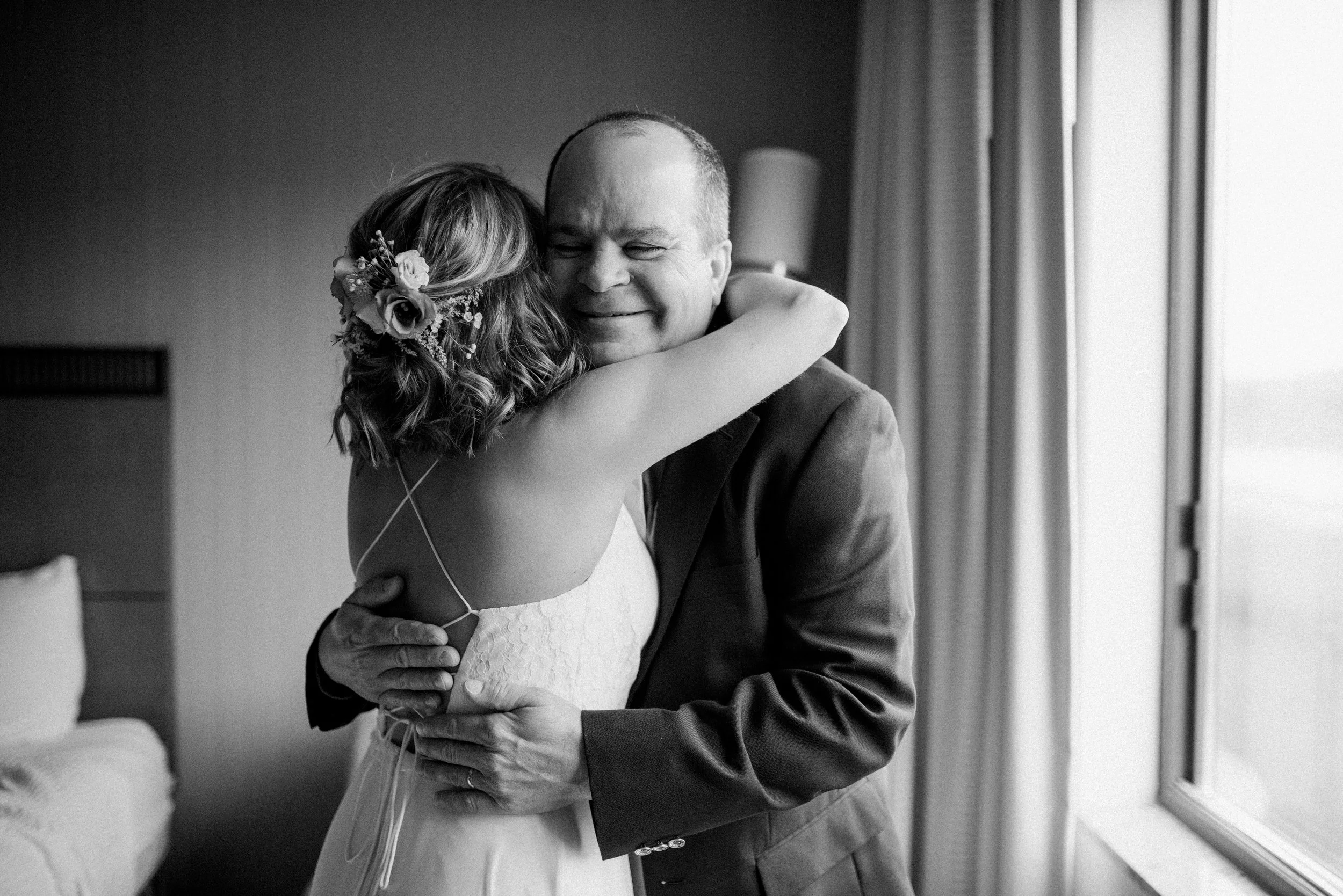 Olivia&Brian-Chelsea-Hall-Photography-Dayton-OH-90.jpg