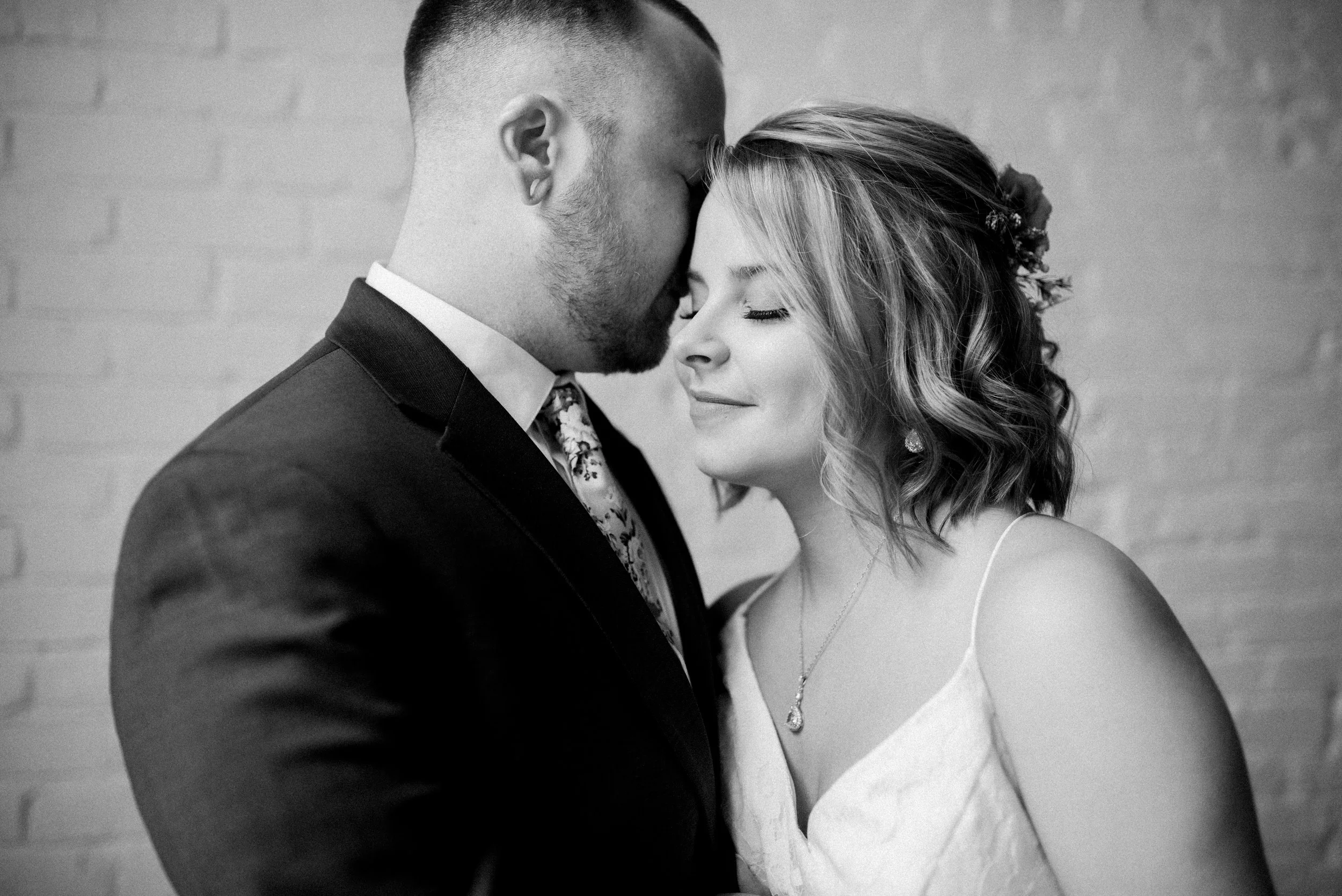 Olivia&Brian-Chelsea-Hall-Photography-Dayton-OH-193.jpg