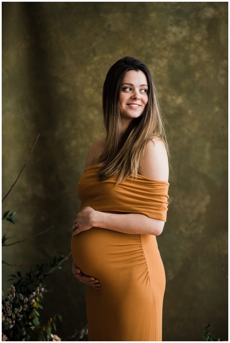 Studio Maternity Portraits | Studio 42 + Verdigris Backdrops