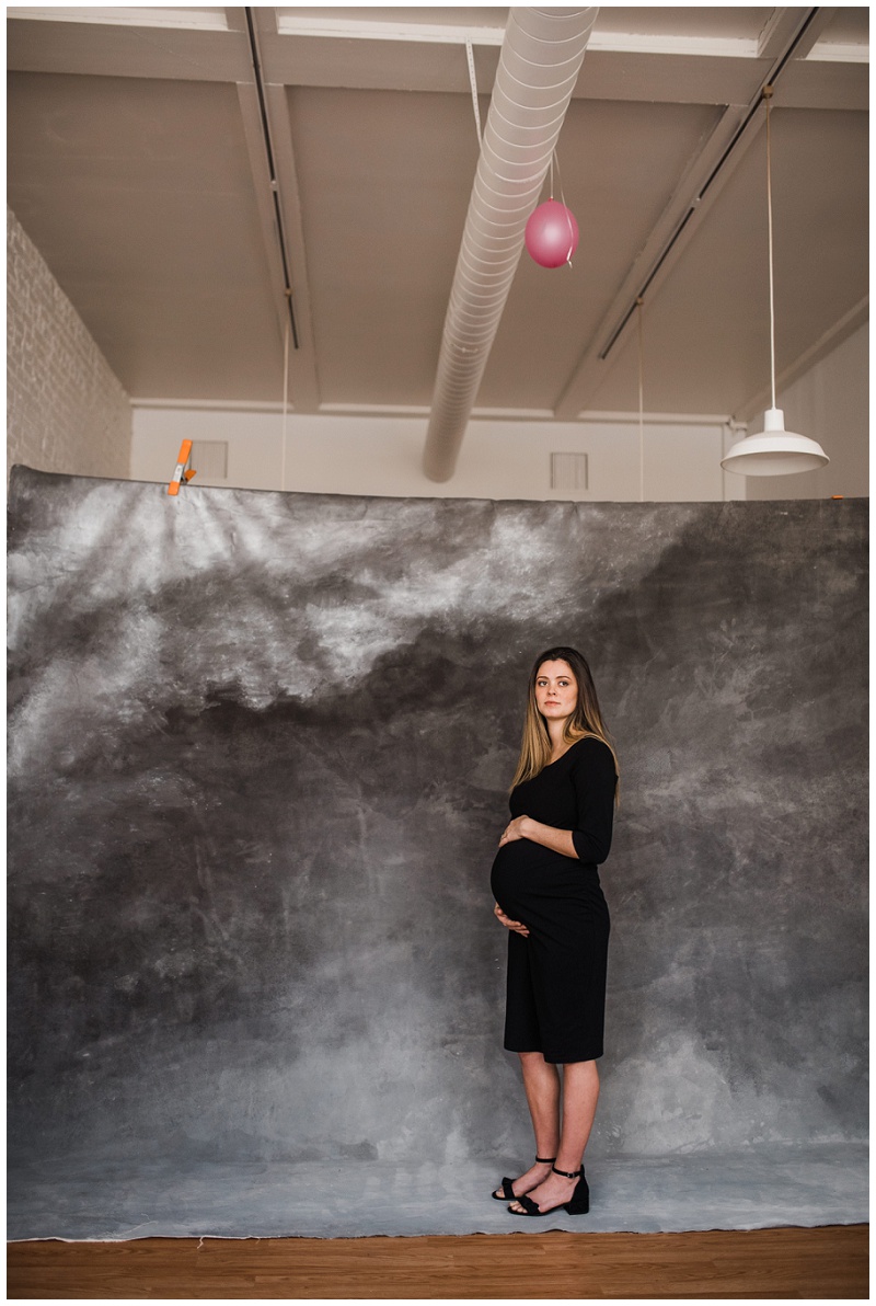 Studio Maternity Portraits | Studio 42 + Verdigris Backdrops