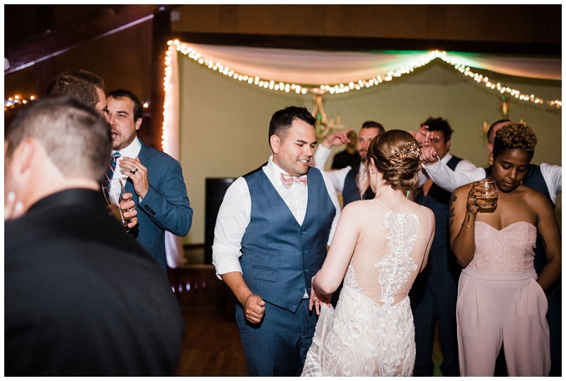 Columbia Ballroom Wedding | Cleveland, OH