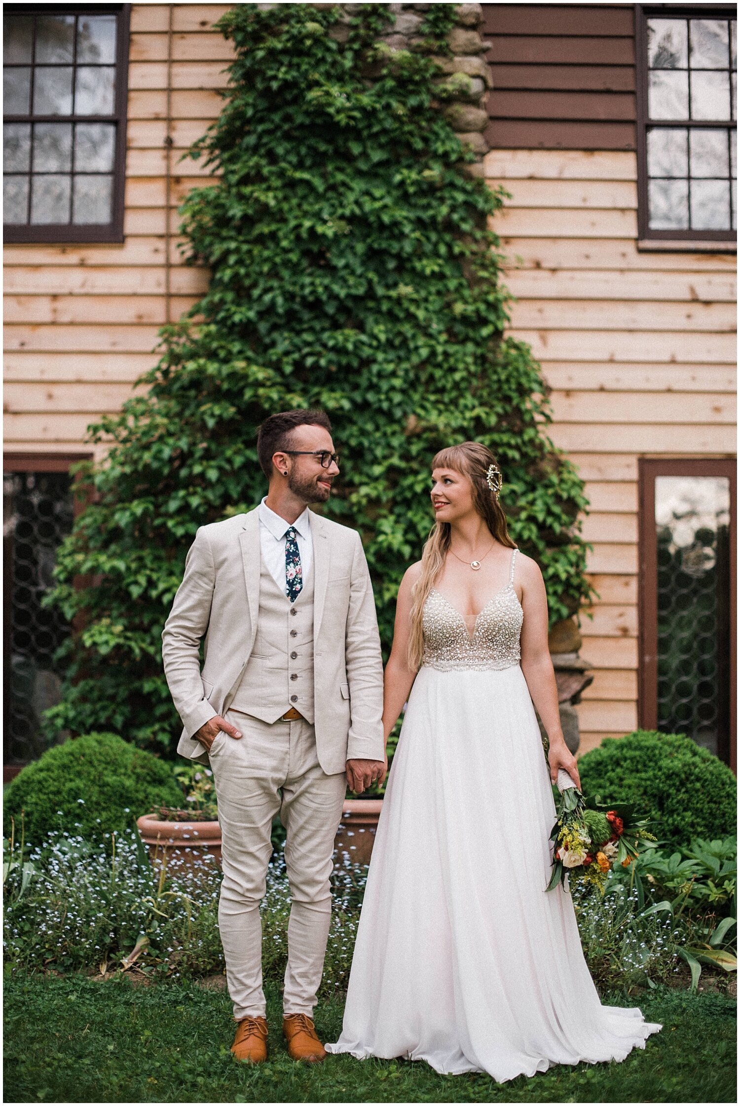 Aullwood Garden MetroPark Wedding | Englewood, Ohio