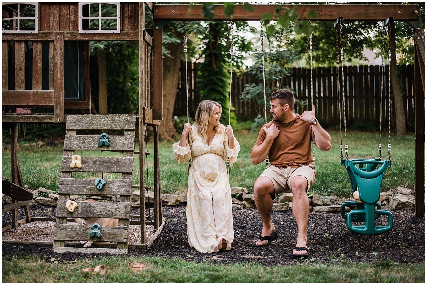 In-Home Maternity Portrait Session | Centerville, OH