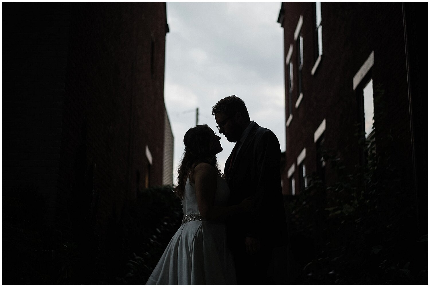 Cincinnati-Dayton-Wedding-Photographer_0002.jpg