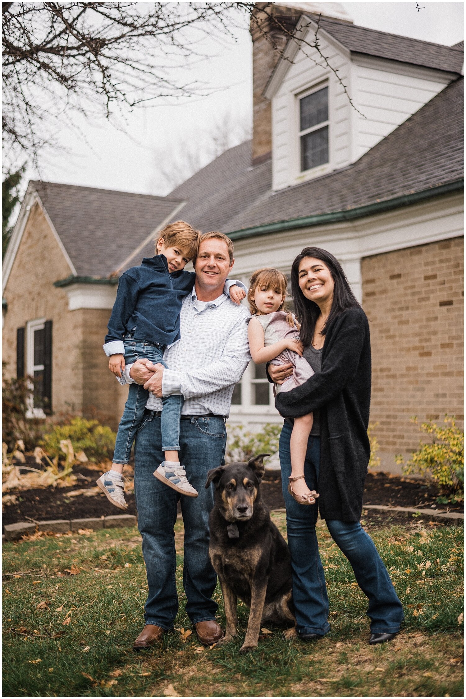In-Home Family Portrait Session | Oakwood, Ohio