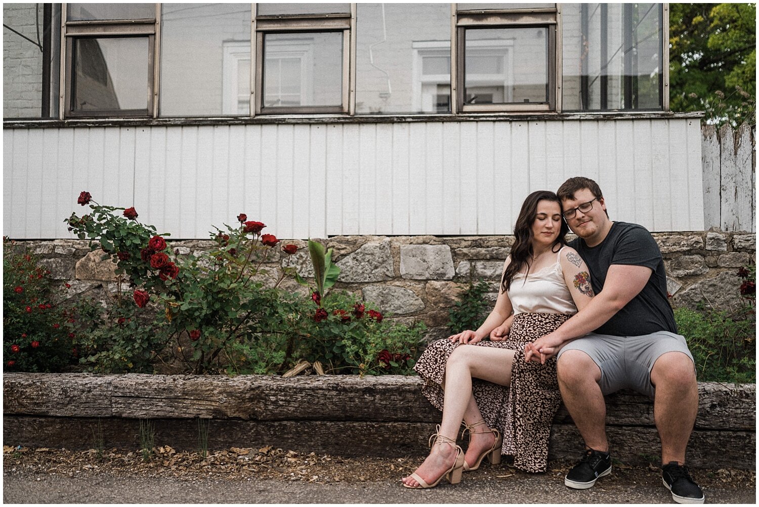 Historical Oregon District Engagement Portraits | Dayton, Ohio