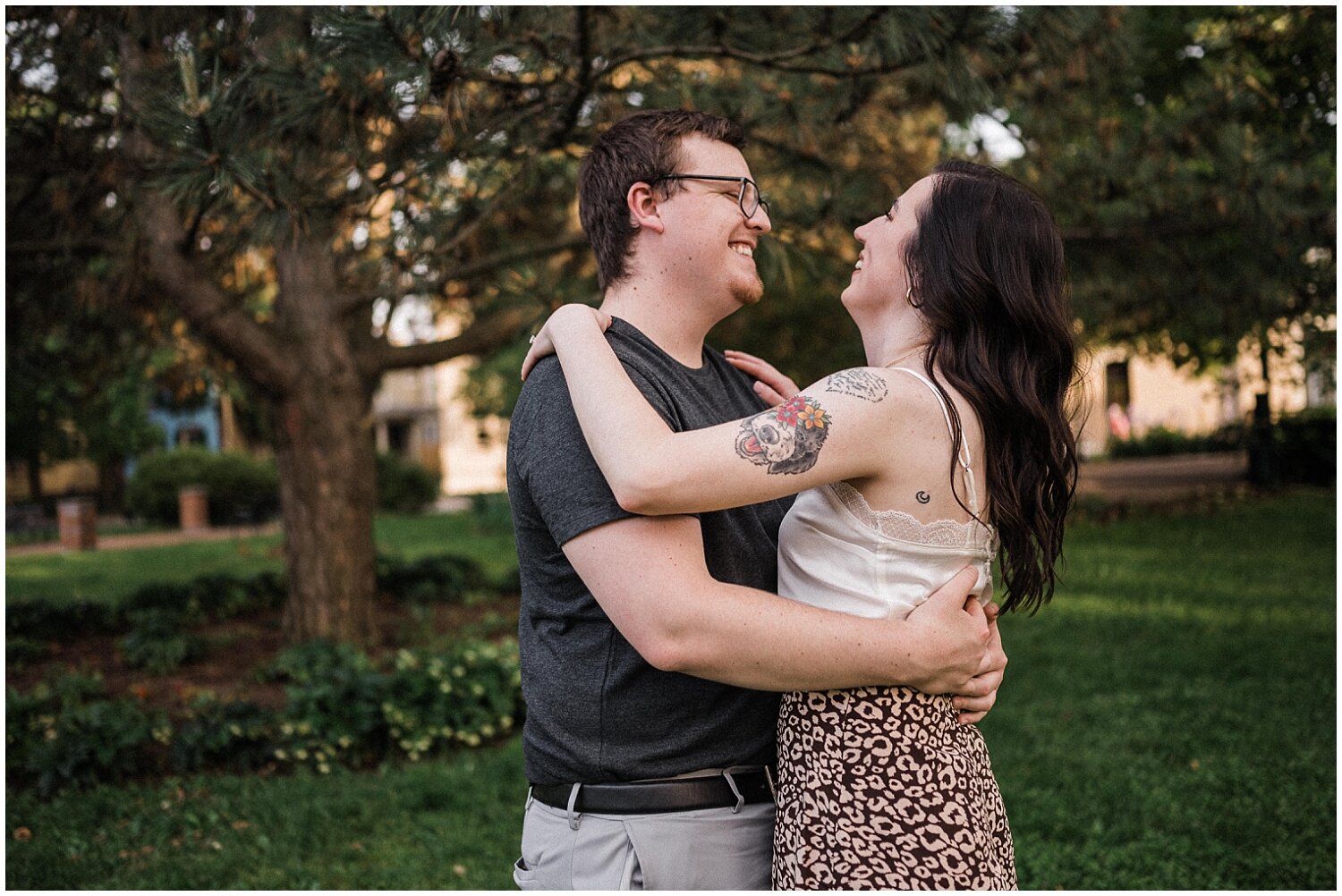 Historical Oregon District Engagement Portraits | Dayton, Ohio