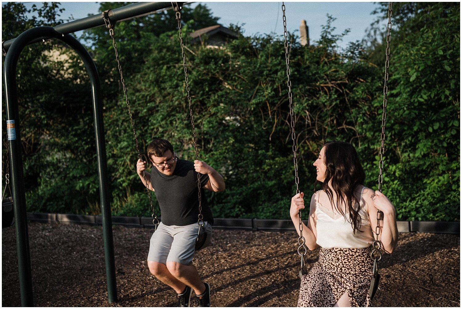 Historical Oregon District Engagement Portraits | Dayton, Ohio