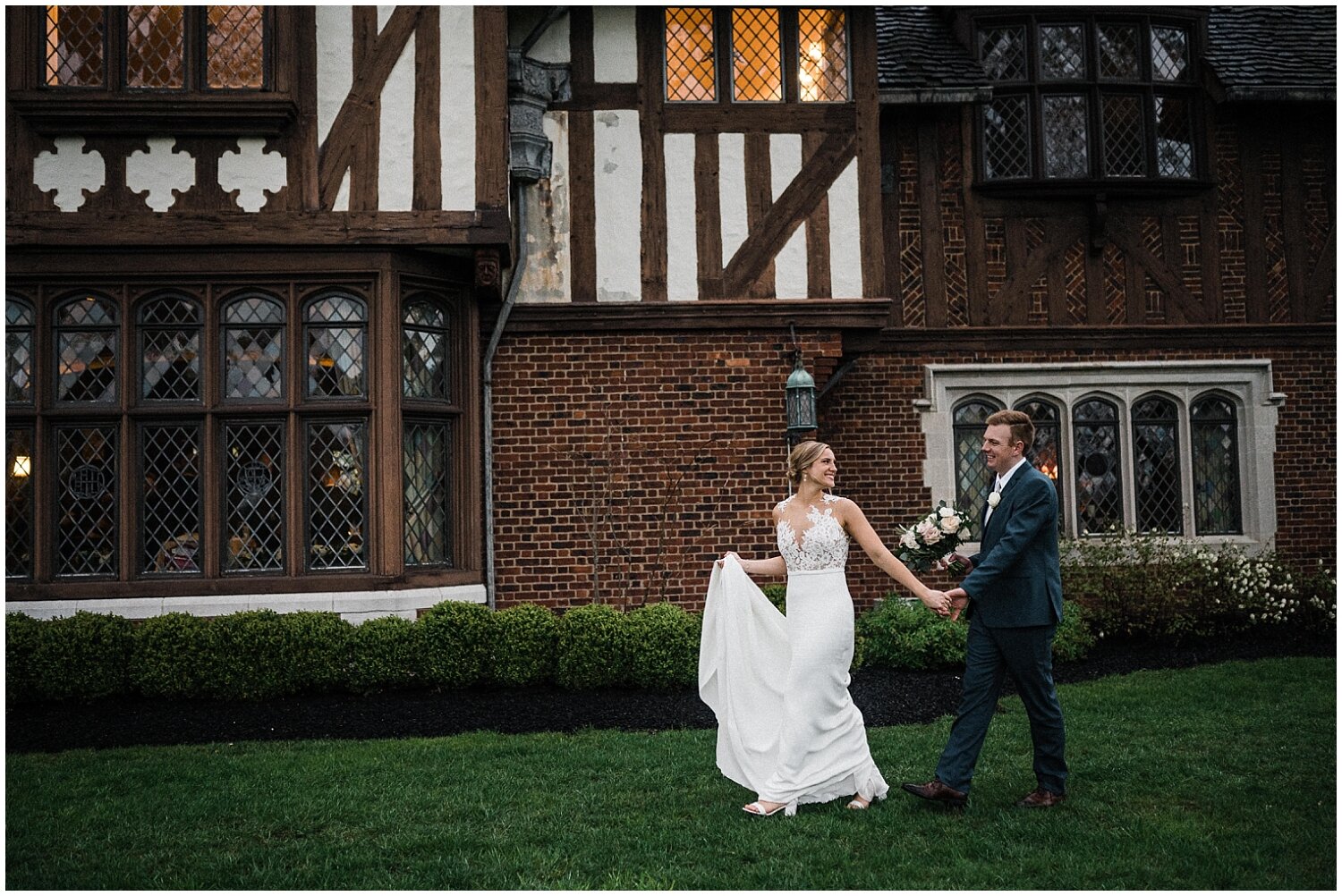 Pinecroft Mansion at Crosley Estate Wedding | Cincinnati, Ohio