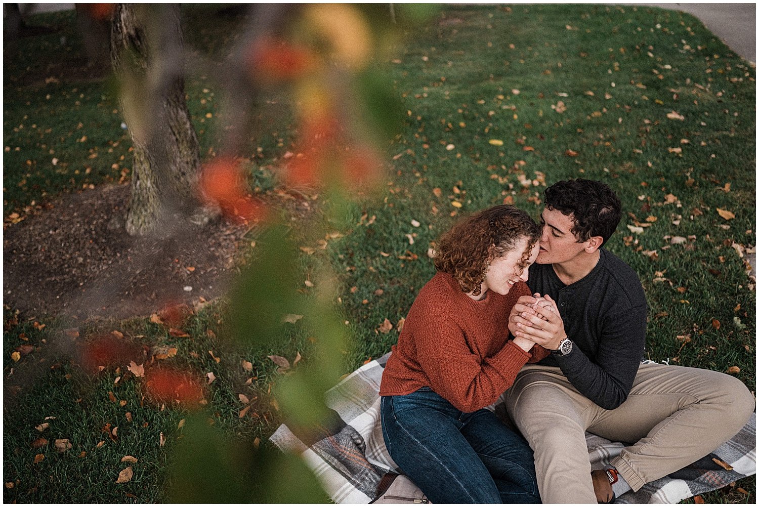 Lincoln Park Engagement Session | Kettering, Ohio