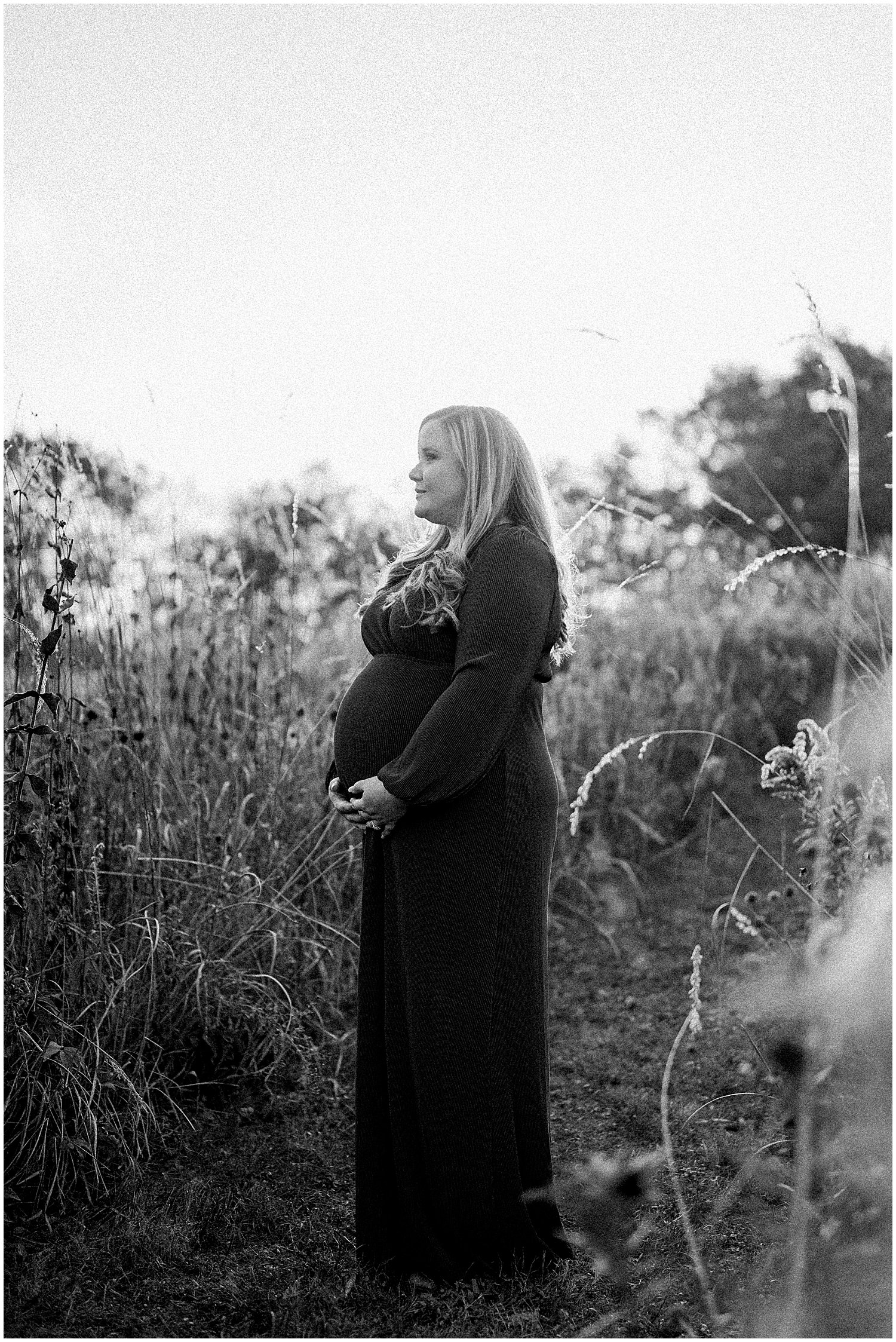 Aullwood Gardens MetroPark Maternity Session | Englewood, Ohio